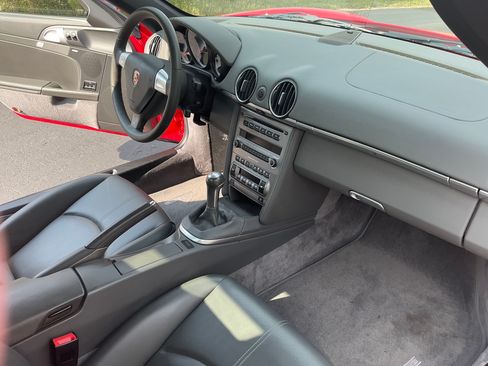 Used 2008 Porsche Boxster S RWD image 9