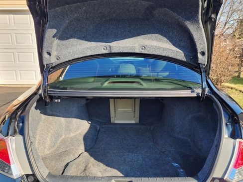 Used 2012 Honda Accord EX-L image 9