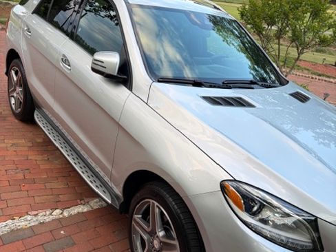 Used 2017 Mercedes-Benz GLE 350 image 10