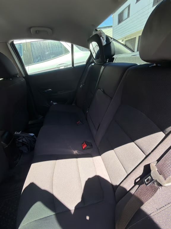 Used 2015 Chevrolet Cruze LT FWD image 15