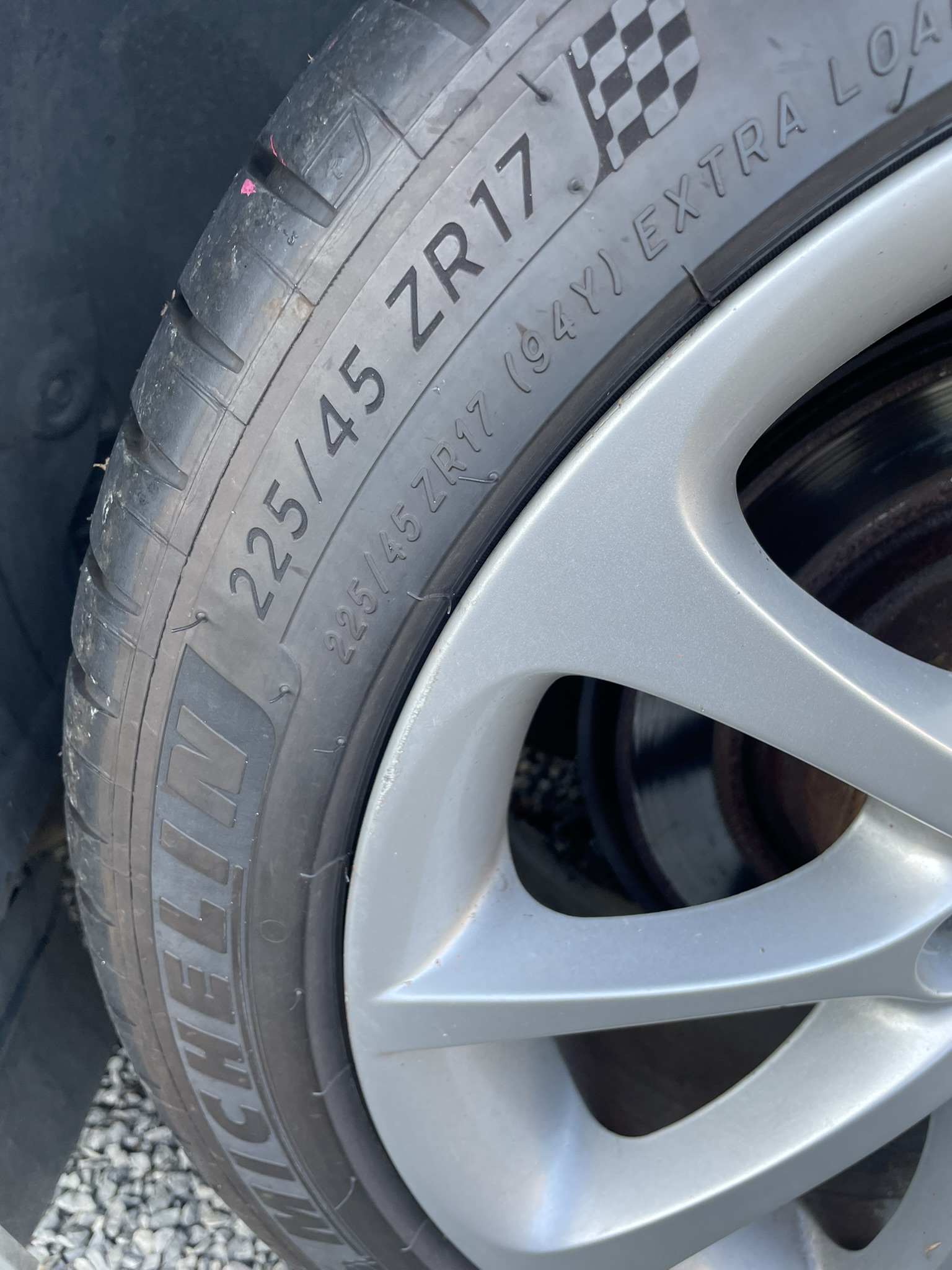 Used 2006 BMW Z4 3.0i RWD image 17