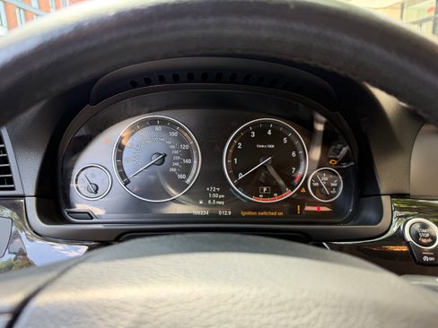 Used 2013 BMW 528i xDrive Sedan AWD/4WD image 16