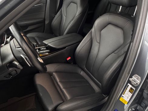 Used 2018 BMW 530i w/ Premium Package image 15