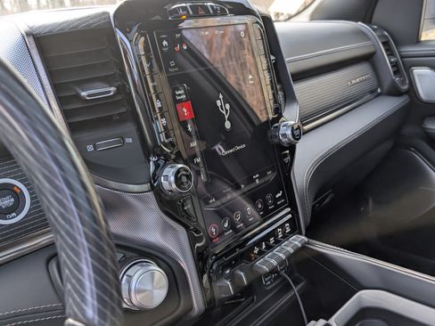 Used 2020 RAM 1500 Limited image 28