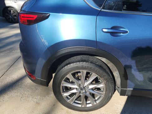 Used 2021 MAZDA CX-5 Grand Touring image 4