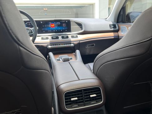 Used 2020 Mercedes-Benz GLE 350 4MATIC image 23