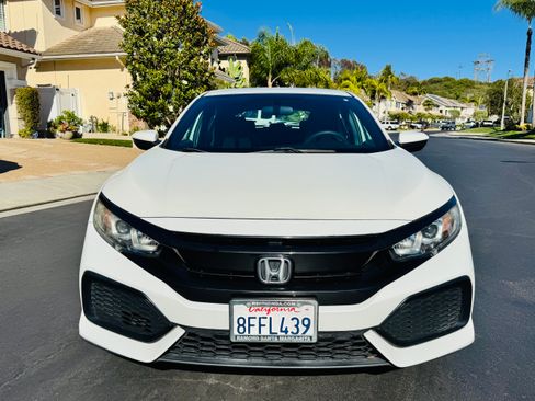 Used 2018 Honda Civic LX image 2
