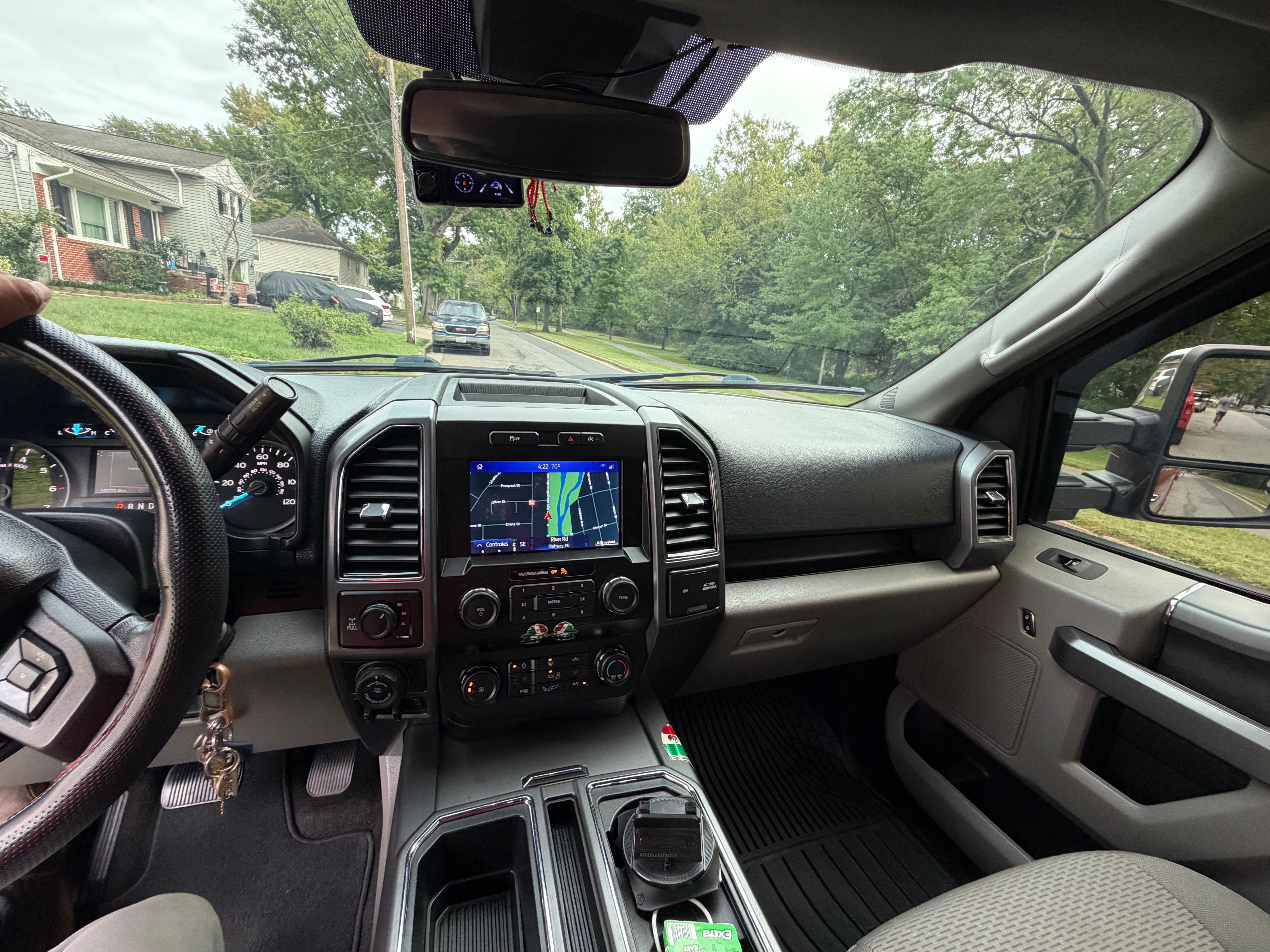 Used 2020 Ford F150 XLT w/ Equipment Group 302A Luxury AWD/4WD image 15