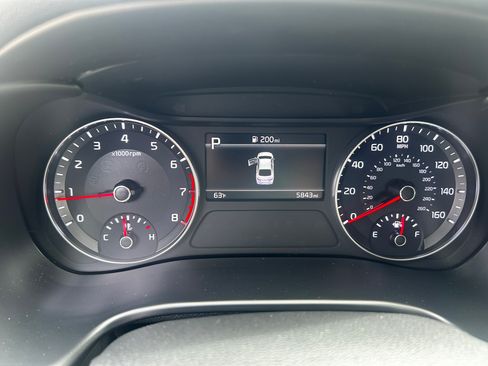 Used 2024 Kia Forte LX image 19