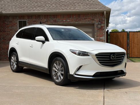 Used 2020 MAZDA CX-9 Grand Touring FWD image 2