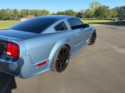 Used 2006 Ford Mustang GT Premium RWD image 2