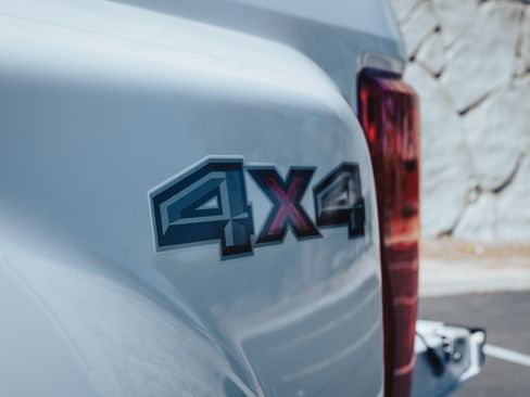 Used 2019 Ford F450 Lariat w/ Chrome Package image 8