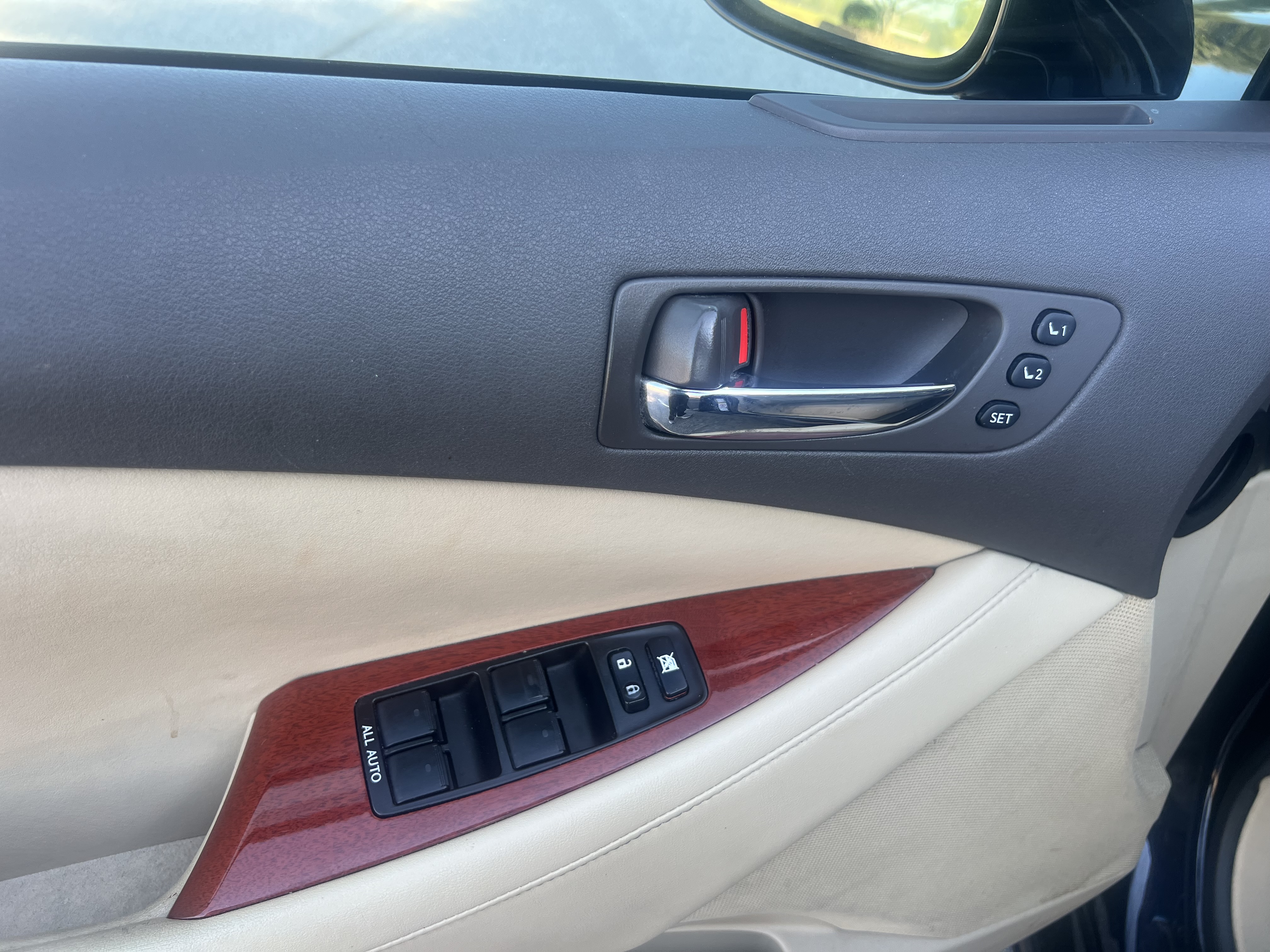 Used 2009 Lexus ES 350 w/ Premium Pkg Plus FWD image 16