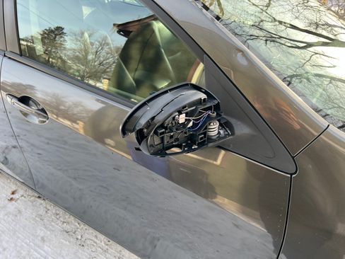 Used 2013 MAZDA MAZDA3 i Grand Touring image 12