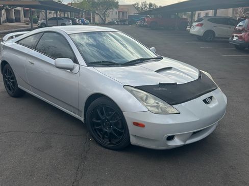 Used 2000 Toyota Celica GT FWD image 4