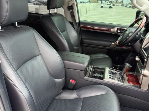 Used 2011 Lexus GX 460 Premium AWD/4WD image 17