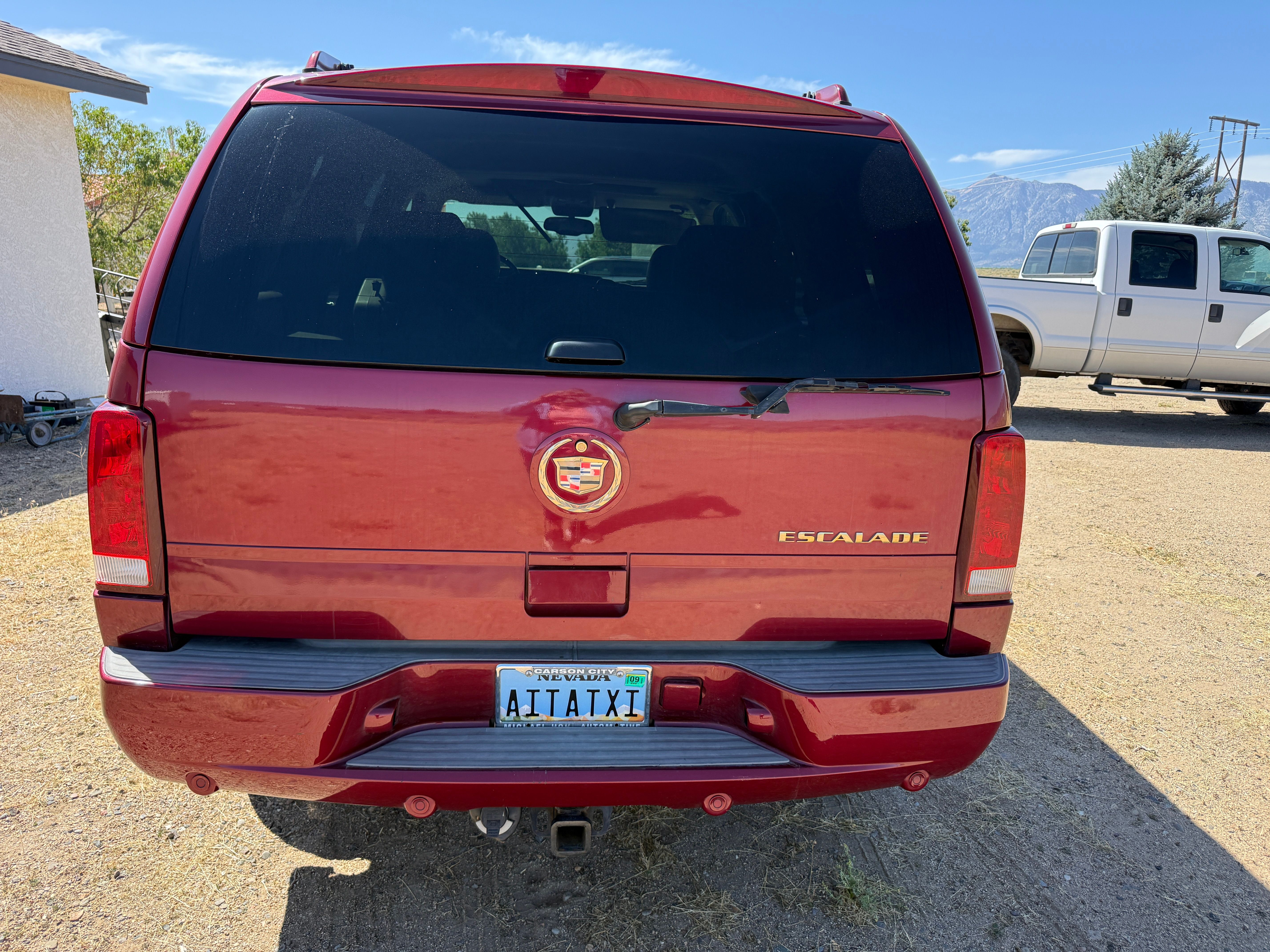 Used 2005 Cadillac Escalade AWD image 5