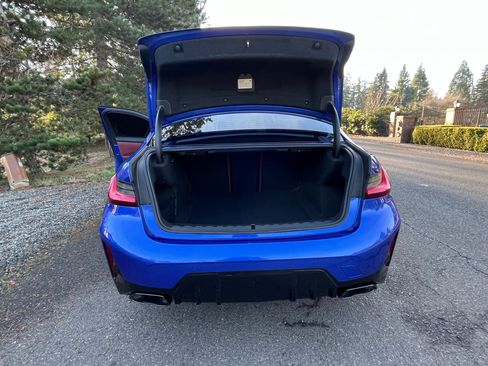 Used 2023 BMW M340i xDrive image 12