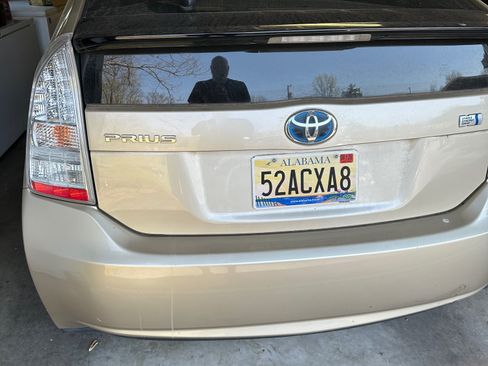 Used 2011 Toyota Prius Three image 11