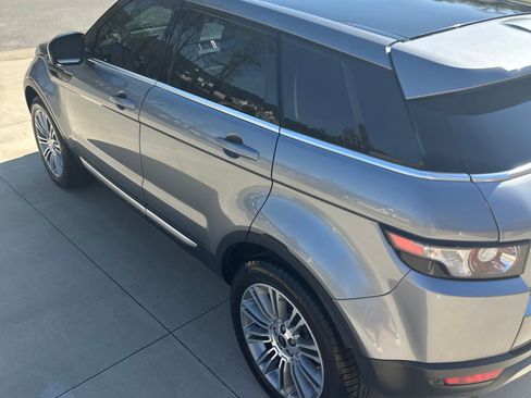 Used 2012 Land Rover Range Rover Evoque Prestige image 15