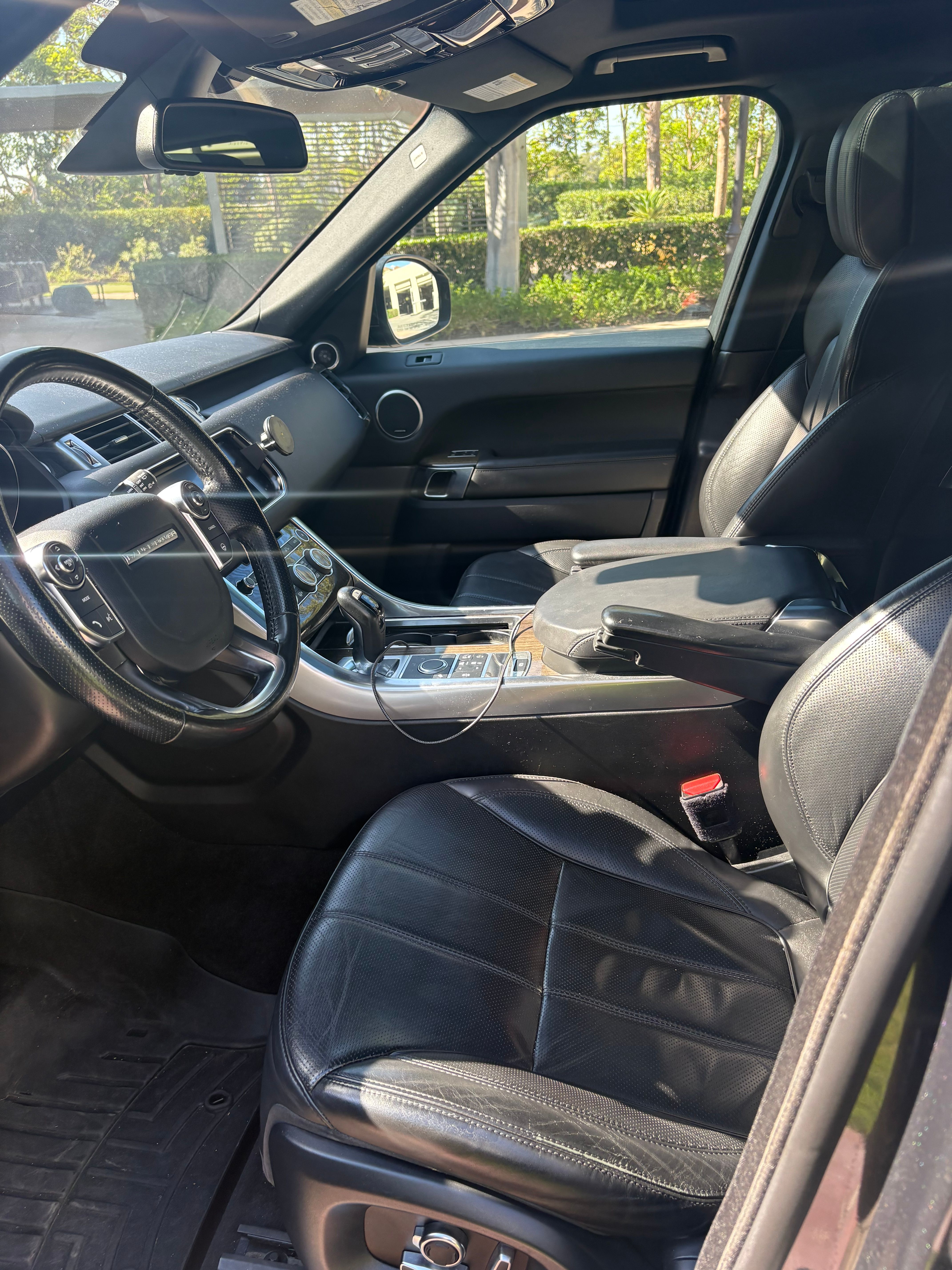 Used 2016 Land Rover Range Rover Sport HSE AWD/4WD image 6