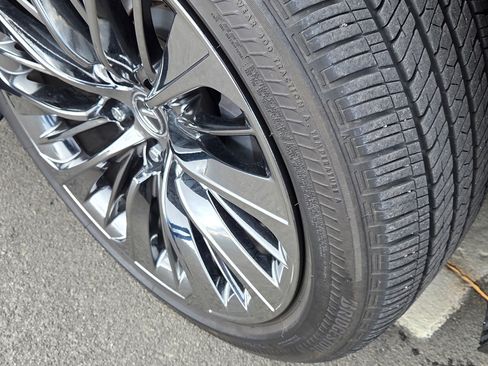 Used 2022 Lexus LS 500 AWD w/ Luxury Package image 12