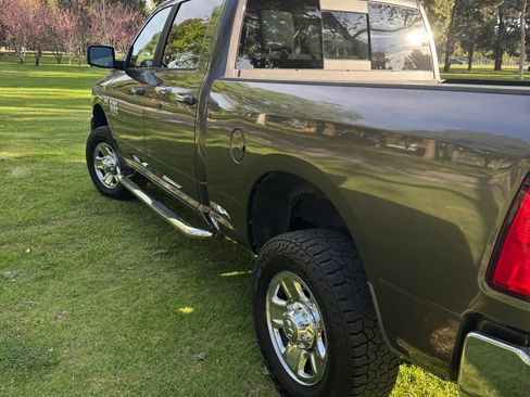 Used 2016 RAM 2500 SLT AWD/4WD image 6