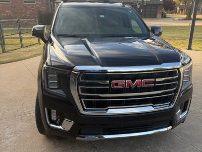Used 2023 GMC Yukon XL SLT w/ SLT Luxury Package
