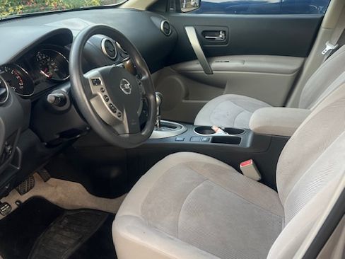 Used 2015 Nissan Rogue S w/ Convenience Package image 11