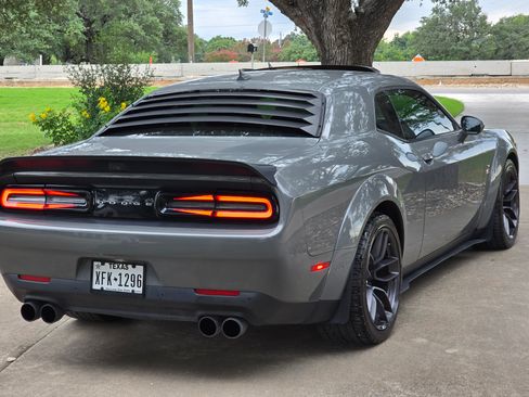 Used 2019 Dodge Challenger R/T Scat Pack image 15