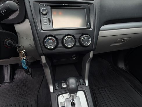 Used 2014 Subaru Forester 2.5i Limited w/ Popular Package #2 image 10