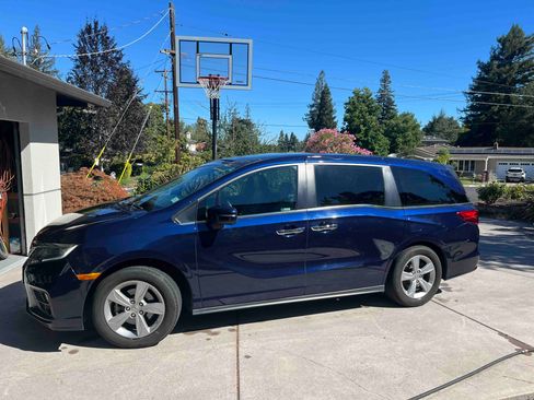Used 2019 Honda Odyssey EX-L image 1