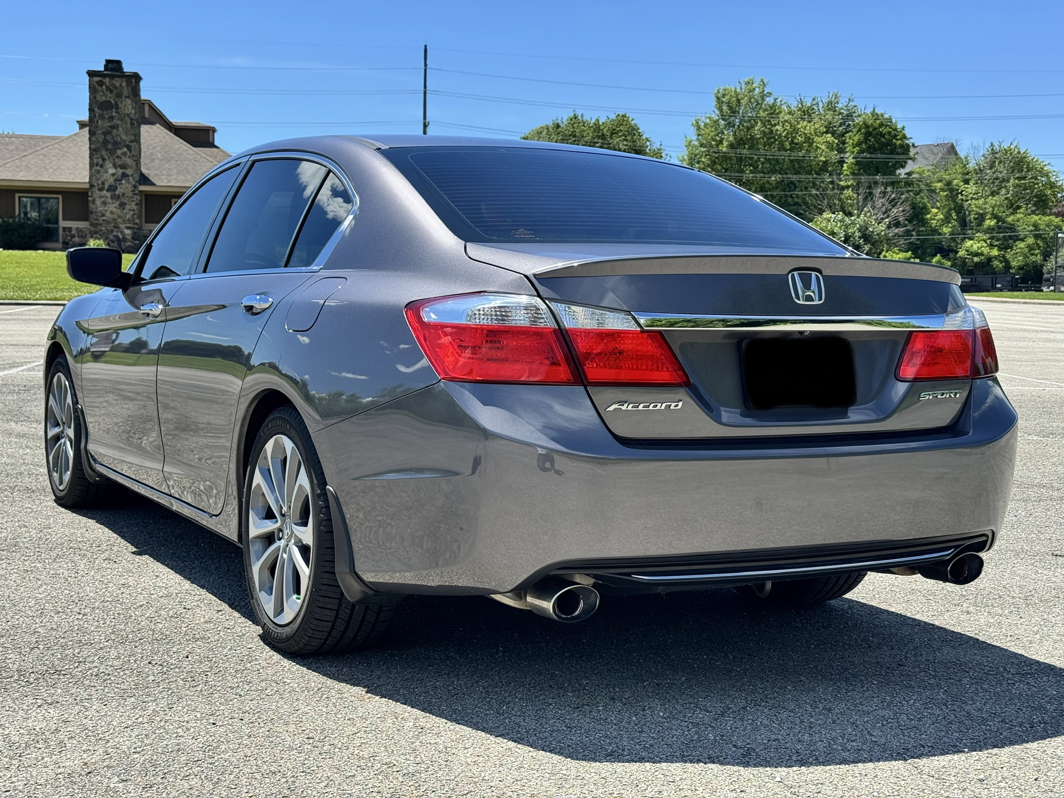 Used 2014 Honda Accord Sport image 9