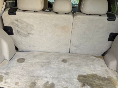 Used 2011 Ford Escape Limited image 12