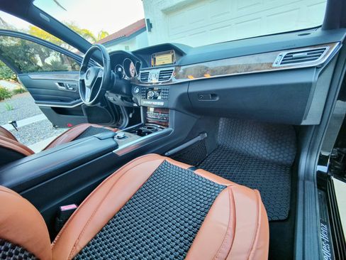 Used 2014 Mercedes-Benz E 350 Sedan image 16
