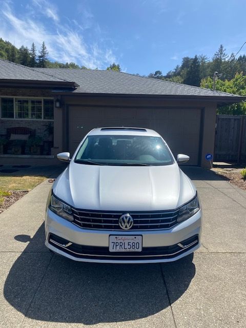 Used 2016 Volkswagen Passat 1.8T SE FWD image 6