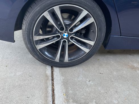 Used 2018 BMW 330i Sedan w/ Shadow Sport Edition image 24