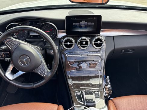 Used 2017 Mercedes-Benz C 300 4MATIC Cabriolet image 13