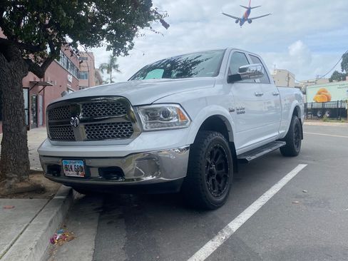 Used 2015 RAM 1500 Laramie w/ Convenience Group image 1