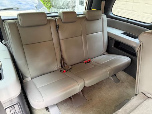 Used 2010 Toyota Sequoia Limited AWD/4WD image 14