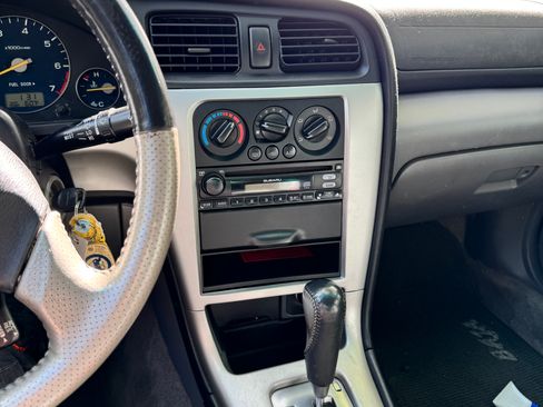 Used 2003 Subaru Baja AWD/4WD image 15