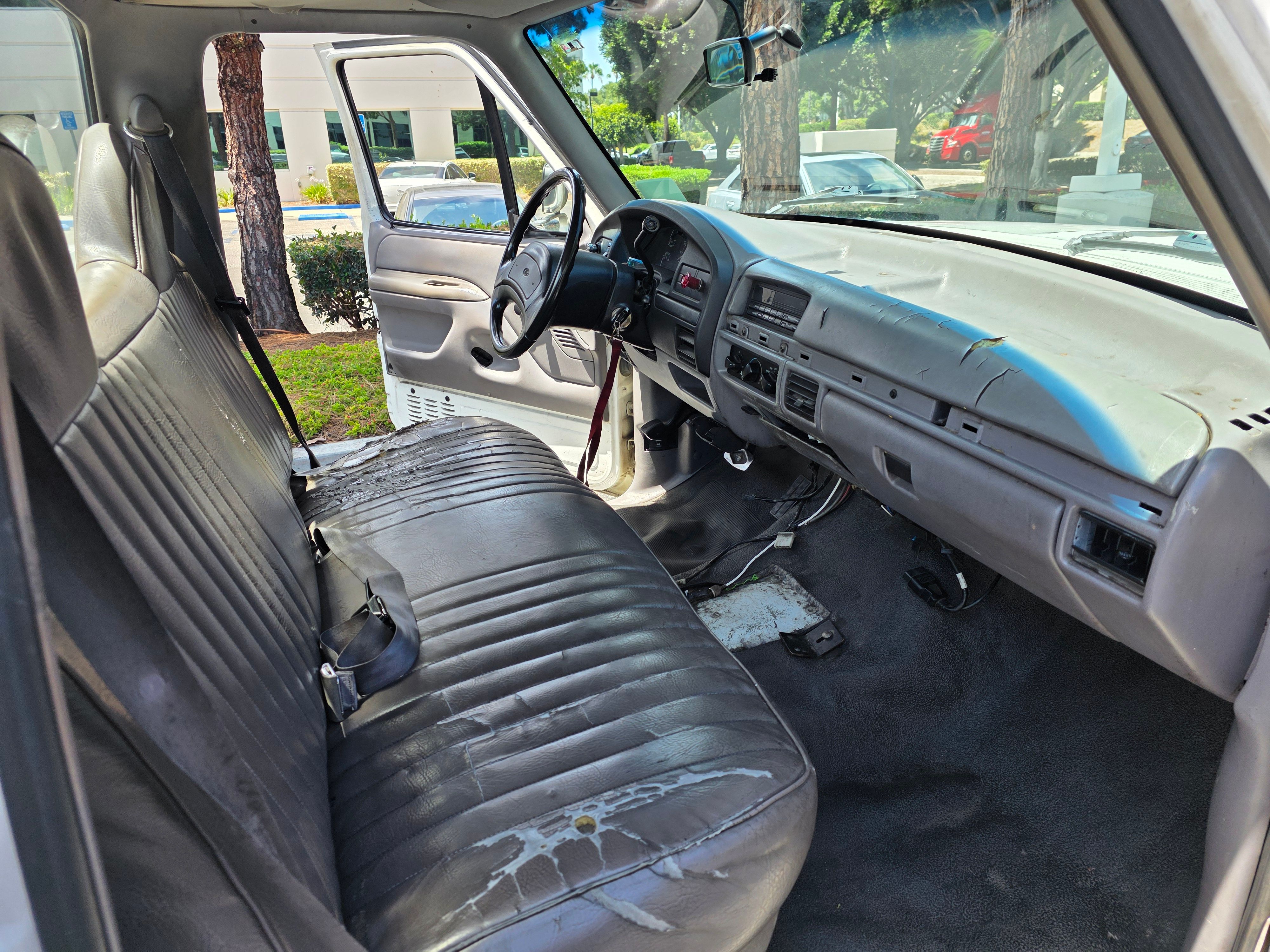 Used 1997 Ford F250 2WD Regular Cab Heavy Duty image 15