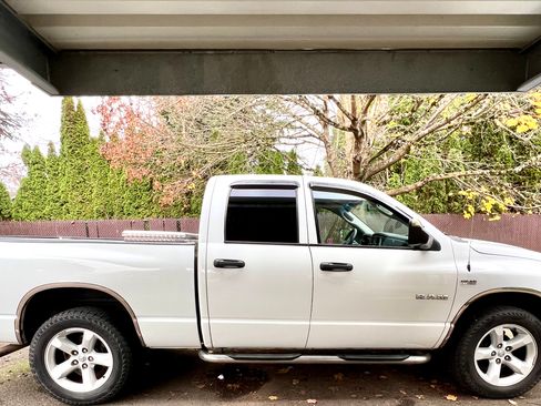 Used 2008 Dodge Ram 1500 Truck SLT image 5