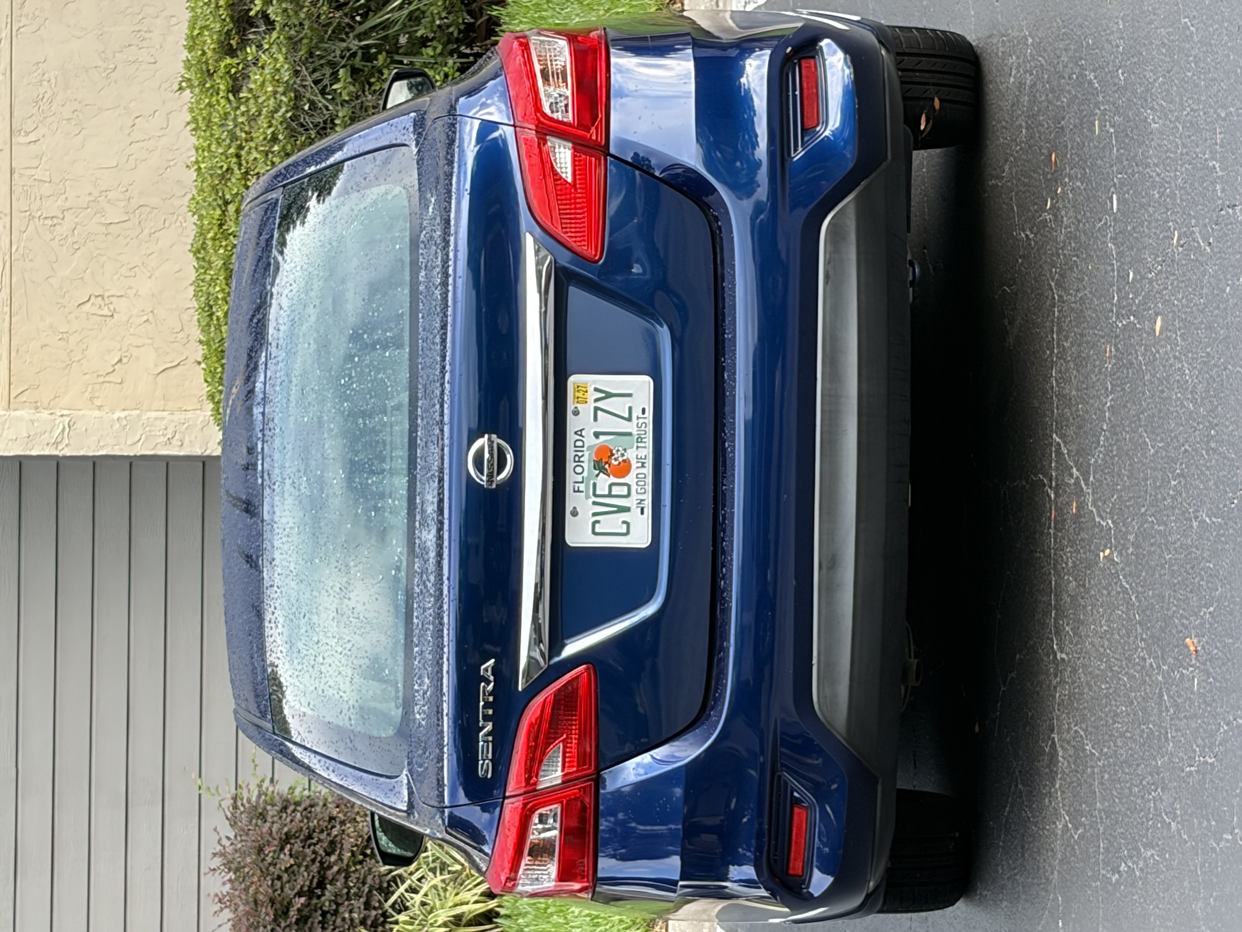 Used 2017 Nissan Sentra S FWD image 5