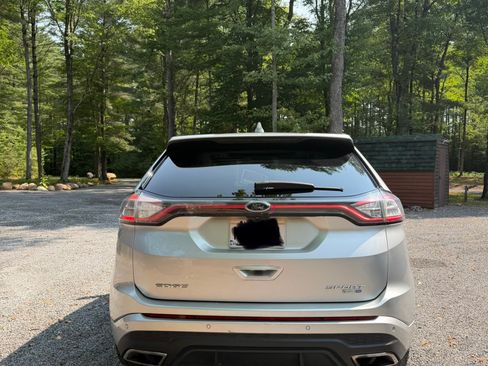 Used 2015 Ford Edge Sport w/ Equipment Group 401A AWD/4WD image 4