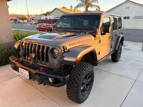 Used 2021 Jeep Wrangler Unlimited Rubicon image 4