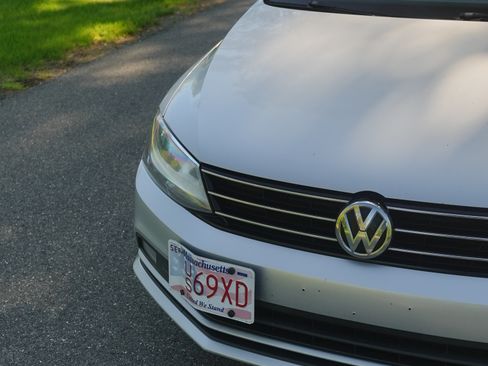 Used 2015 Volkswagen Jetta TDI SEL FWD image 15