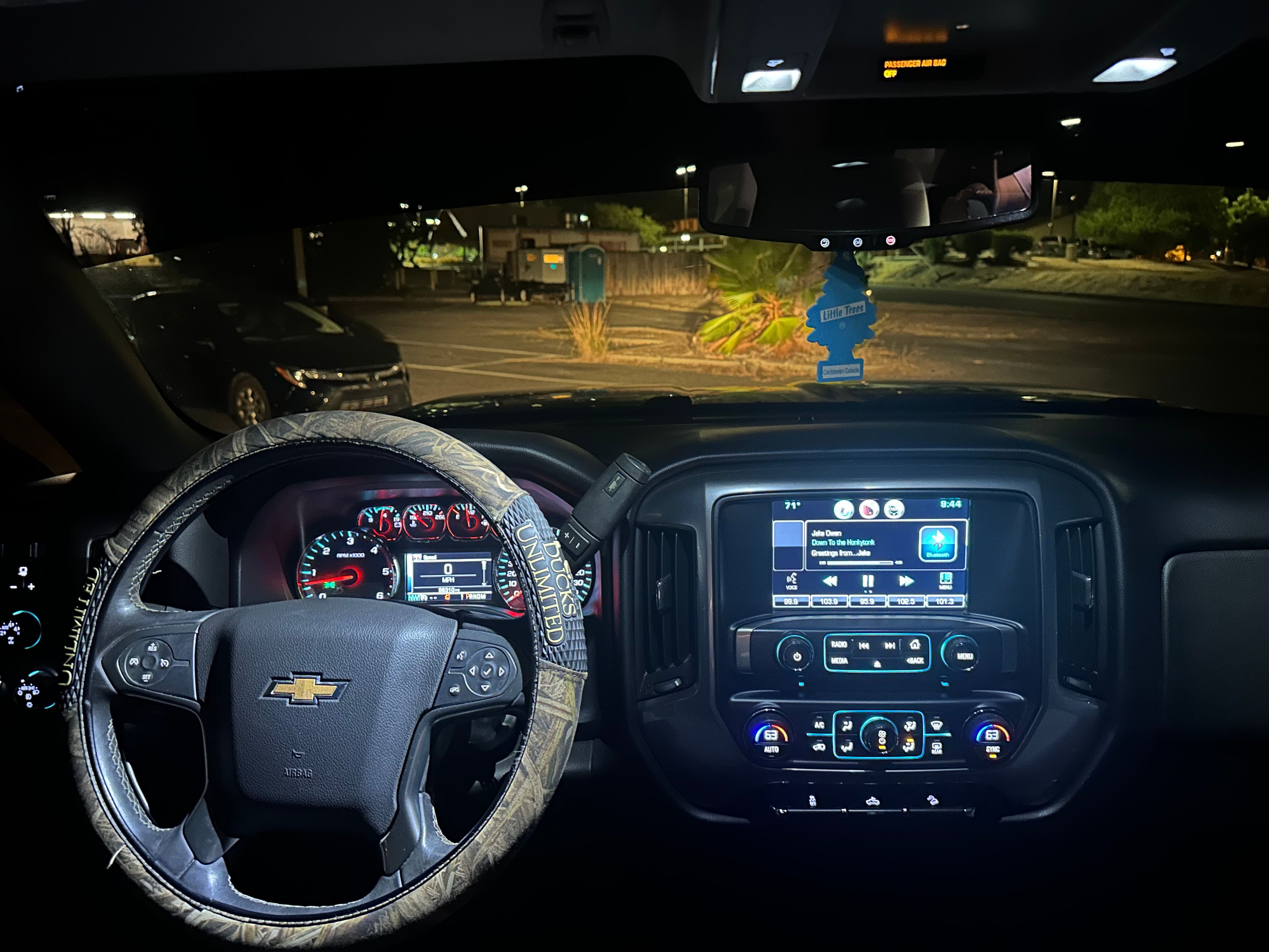 Used 2015 Chevrolet Silverado 1500 LT w/ All Star Edition AWD/4WD image 11