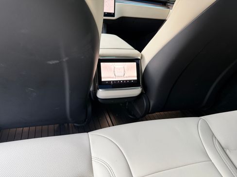 Used 2021 Tesla Model S Long Range image 6