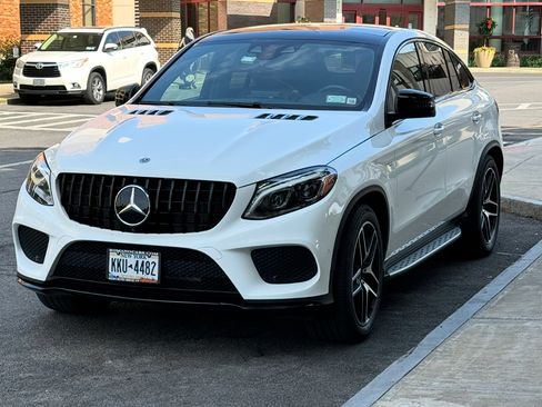 Used 2019 Mercedes-Benz GLE 43 AMG 4MATIC Coupe image 2